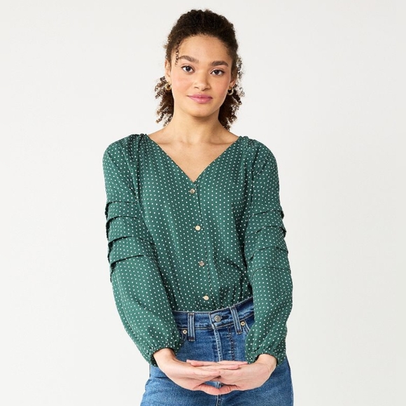 Draper James Tops - Draper James RSVP Green and White Polka Dot 3/4 Long Ruffle Sleeve Bodysuit